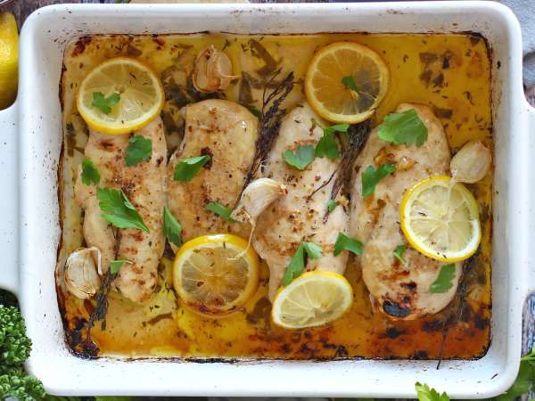 11 unwiderstehliche Hähnchenrezepte, die immer ein Hit für das Sonntagsessen sind