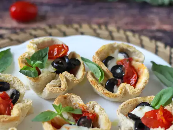 Körbchen mit knusprigem Speck: der einfache Appetitanreger (in 20 Minuten zubereitet!)