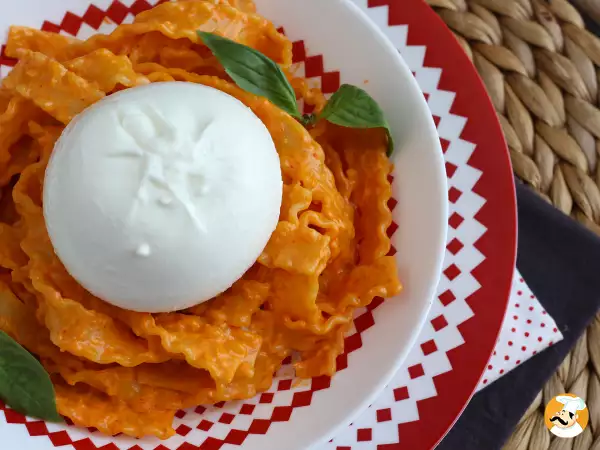 Beeindrucken Sie Ihre Gäste mit 9 erhabenen Burrata-Rezepten für sonnige Mahlzeiten.
