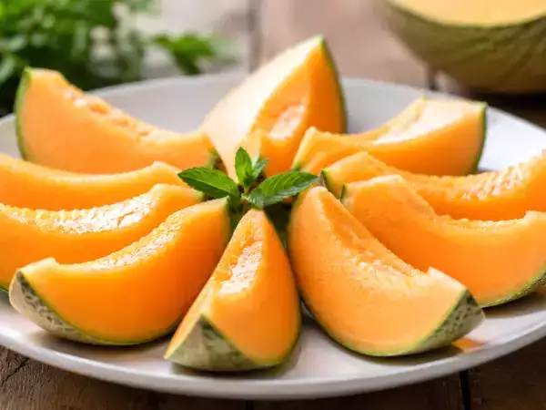 Wie erkennt man die perfekte Melone im Supermarkt? 5 Hinweise, die Sie vor dem Kauf kennen sollten