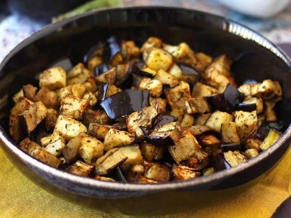 Wir haben Auberginen in der Heißluftfritteuse ausprobiert: die sommerliche Beilage, die das Abendessen wirklich rettet