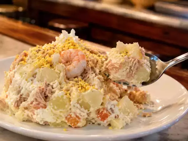Ist der russische Salat wirklich russisch?