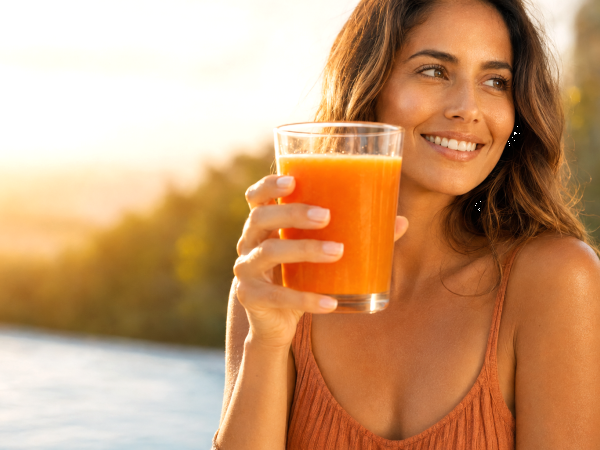 Der Saft, der dabei hilft, die Bräune länger zu bewahren