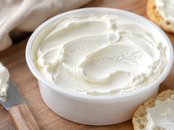 Angefangener Frischkäse: So verwerten Sie den Rest mit diesen schnellen Rezepten
