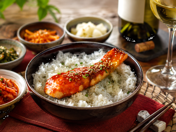 Koreanische Küche und Wein: 5 einfache Kombinationen, die Sie ausprobieren sollten, um jedes Gericht zu Hause sofort zu verfeinern
