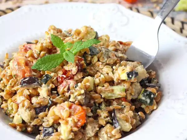 Batch Cooking: Erfahren Sie, warum sich Reis im Kühlschrank weniger lange hält als Hähnchen und worauf Sie achten sollten