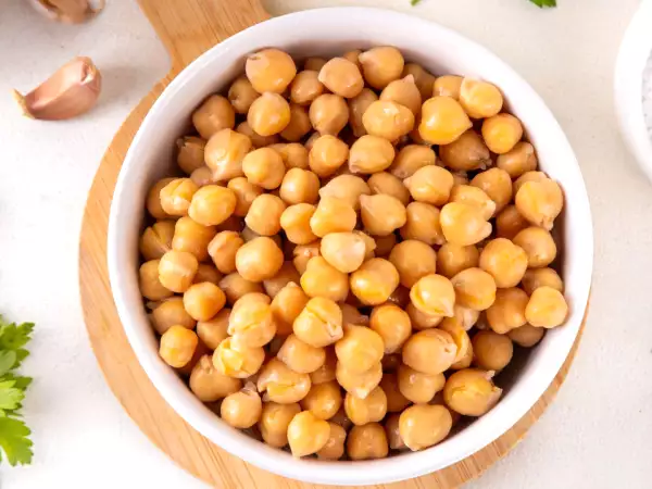 Kichererbsen mit Natron kochen? Die einfache Regel für Hummus, Salat und Curry