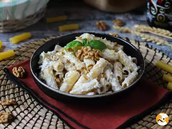 Kein Basilikum für Pesto? Diese Walnusssauce rettet Ihre Pasta
