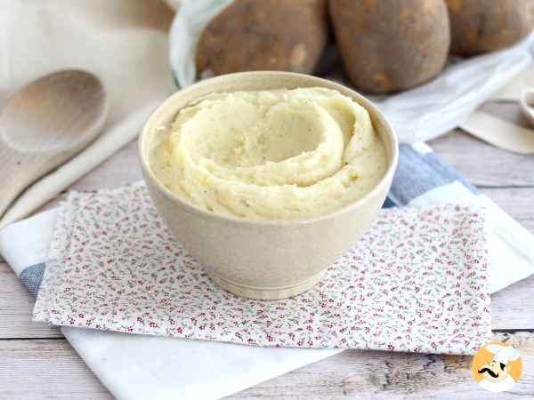 Wollten Sie schon immer das beste Kartoffelpüree der Welt probieren? Hier ist das legendäre Rezept von Joël Robuchon!