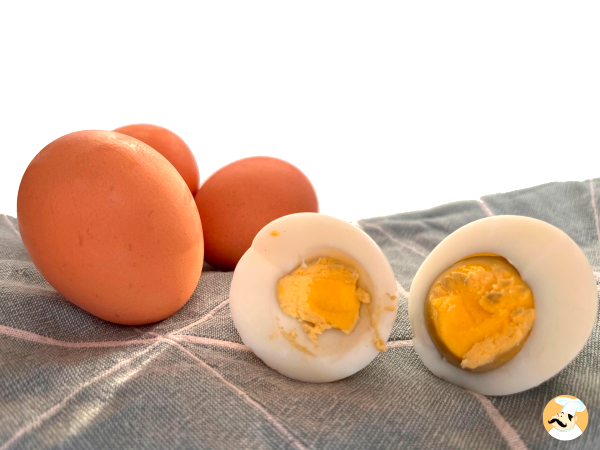 Gekochtes Ei mit grauem Dotter: Ist es gefährlich zu essen? Finden Sie heraus, was die Ursache ist und wie man sie vermeiden kann