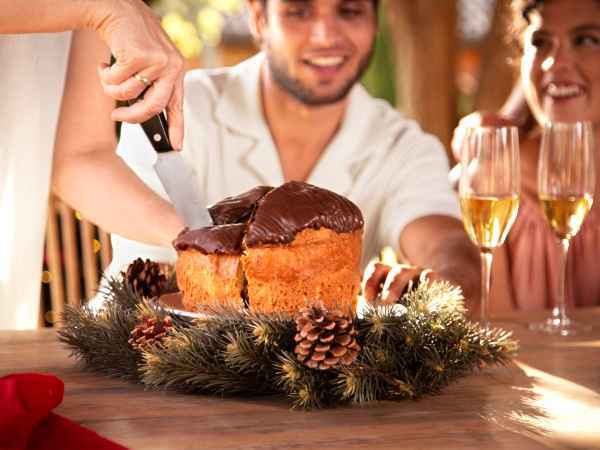 Dessertweine: Welche Weine passen zu Pandoro und Panettone?