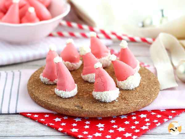 Der Weihnachtsmann wird seine Freude an diesen Keksen haben, die man an Heiligabend vor den Kamin legen kann!