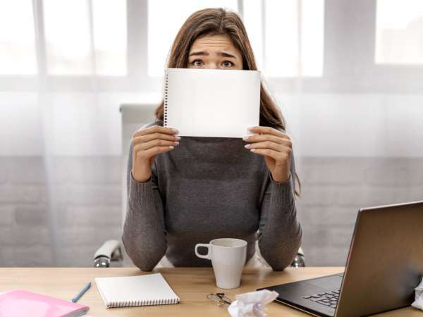 So vermeiden Sie die Peinlichkeit eines knurrenden Bauches bei der Arbeit!