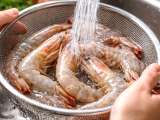 Artikel: Waschen Sie Ihre Garnelen vor dem Kochen? Verstehen Sie, warum diese übliche Geste Ihr größter Fehler sein könnte