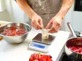 Artikel: Agar-Agar oder Gelatine: Wie kann man richtig umrechnen, ohne dass Ihre Desserts misslingen?