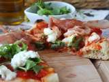 Artikel: Entdecken Sie Pinsa: die leichtere Alternative zur Pizza, die Sie in wenigen Minuten zu Hause zubereiten können.