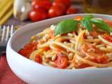 Artikel: Cherrytomaten im Kühlschrank und keine Ideen? 24 clevere, frische und unwiderstehliche Rezepte, um sie sofort zu verwerten!