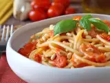 Artikel: Cherrytomaten im Kühlschrank und keine Ideen? 24 clevere, frische und unwiderstehliche Rezepte, um sie sofort zu verwerten!