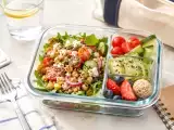 Artikel: Sommer-Lunchbox: Einfache Rezepte zum Mitnehmen ins Büro, wenn es heiß ist!