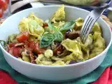 Artikel: Kalter Tortellini-Salat: Puristen werden die Nase rümpfen, aber er ist schneller weg als der Reissalat