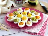 Artikel: Gefüllte Eier, Mimosa-Eier und Deviled Eggs: Sind das ein und dasselbe, oder verwechseln wir schon unser ganzes Leben lang die Rezepte?