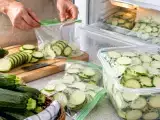 Artikel: So friert man Zucchini im Sommer ein, um einen perfekten Vorrat für den Winter anzulegen: Der Schritt, den man nicht überspringen sollte