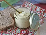 Artikel: Ist selbstgemachte Mayonnaise wirklich gesünder? Was die kurze Zutatenliste nicht verrät...