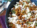 Artikel: Noch keine Lust auf deftige Herbstgerichte? Dann probier doch mal diese 7 Abendessen mit den letzten Tomaten, Maiskolben und Gurken aus