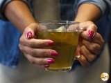 Artikel: Bei Hitze heißen Tee trinken? Warum das tatsächlich helfen kann – und wann nicht