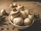 Artikel: Champignons schälen? Warum Sie sich diesen Schritt sparen können