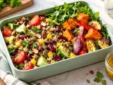 Artikel: Haben Sie es satt, um 16 Uhr schon wieder Hunger zu haben? So machen Sie Ihre vegetarische Lunchbox im Alltag sättigender