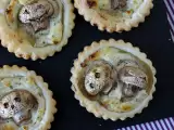 Artikel: Diese kleinen Pilztörtchen sind perfekt für die Halloweenparty
