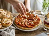 Artikel: Herbstmenü mit Kürbis-Tarte-Tatin, Ziegenkäse und Ingwer-Beeren-Trifle
