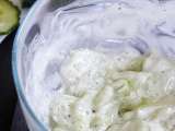 Artikel: Tzatziki wird wässrig? So bleibt der Gurken-Joghurt-Dip cremig