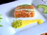 Rezept Gurken-lachs-terrine mit safranmayonnaise