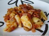 Rezept Auberginen-kapern-sardellen-zwiebel-tomaten-sauce