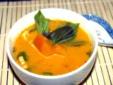 Rezept Kürbiscremesuppe mit huhn (gaeng fagthong gai)