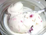 Rezept Yoghurteiscreme mit himbeersoße ohne eismaschine