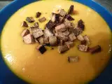 Rezept Kürbissuppe mit räuchertofu-croutons
