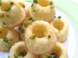Rezept Zitronen-gugl - schön leicht und frühlingsfrisch...
