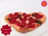 Rezept Vegane Flammkuchen mit Roten Rüben (Bete) und Zwiebel - Essen in Herzform - Romantik für den Valentinstag - Blogevent Blogg den Suchbegriff
