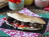 Rezept Köfte - die türkischen frikadellen im brot