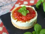 Rezept Pikanter käsekuchen in einzelportionen mit basilikum und kirschtomaten: leckere idee für buffets und aperitifs