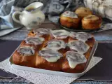Rezept Zimtschnecken mit Frischkäse-Frosting : fluffige Cinnamon Rolls