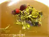 Rezept Hagebuttensuppe mit ringelblumenblüten