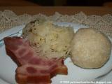 Rezept Geselchtes mit grießknödel und sauerkraut