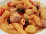 Rezept Penne mit kaninchen, getrockneten tomaten und rosinen