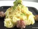 Rezept Spaghettini mit klößchen von der fenchelsalsiccia, grappa und lakritzhauch