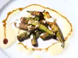 Rezept Okra frittiert mit kreuzkümmel dressing und granatapfelsirup