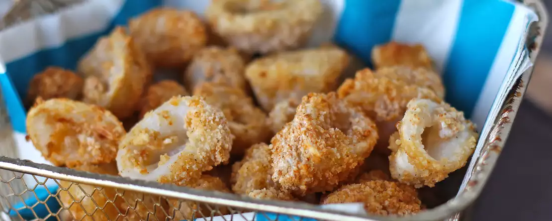 Tintenfischringe in der heißluftfritteuse knusprig und leicht